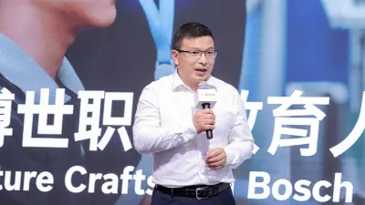 广州番禺职业技术学院智慧汽车学院 党总支书记宋良杰发言
