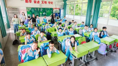 三（2）班